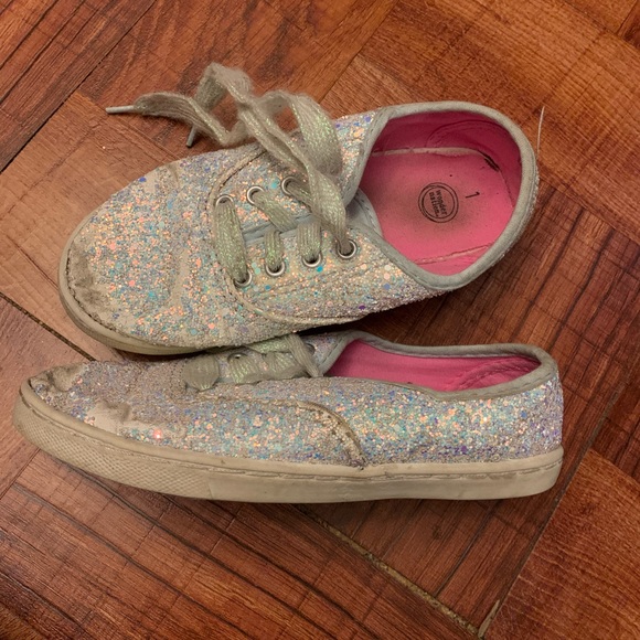 Size one shoe bundle for girls - Picture 6 of 7